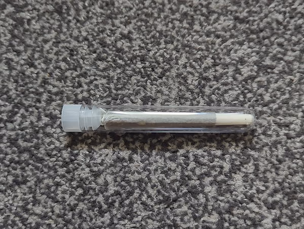 Pre Rolls 1g - Free Delivery