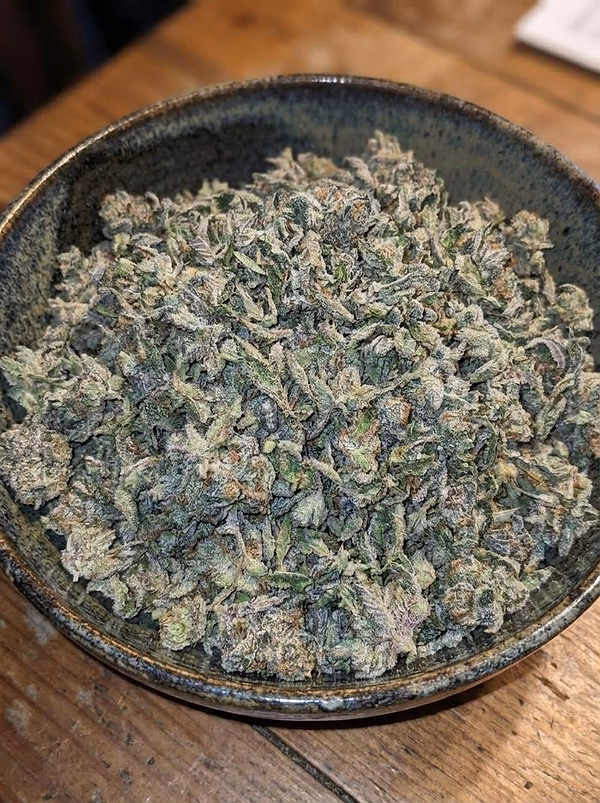 Biscotti Trim