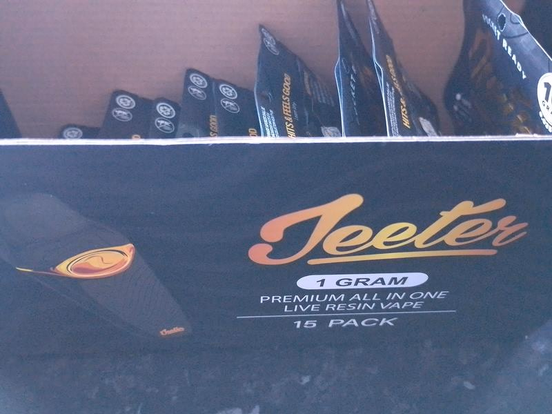 JEETER JUICE LIVE RESIN VAPE
